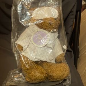 Aromatic Bear Spa Member Lavender. looks good for your room or bathroom.